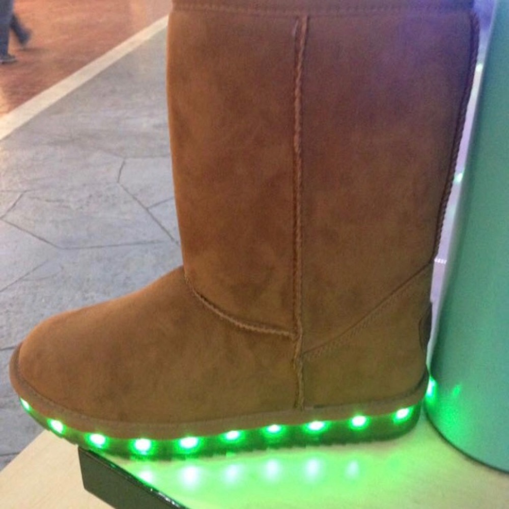 LED brown boots, rechargeable, water proof sole